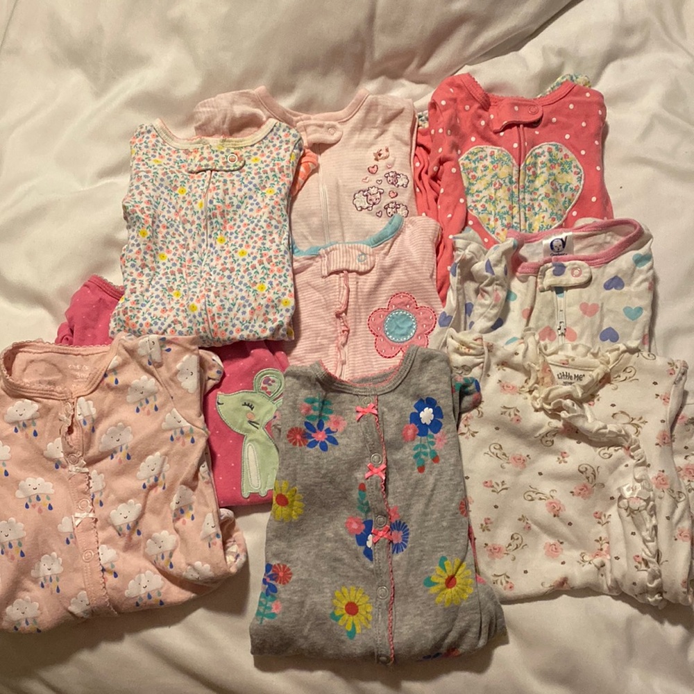 Bundle of 9 footie outfits